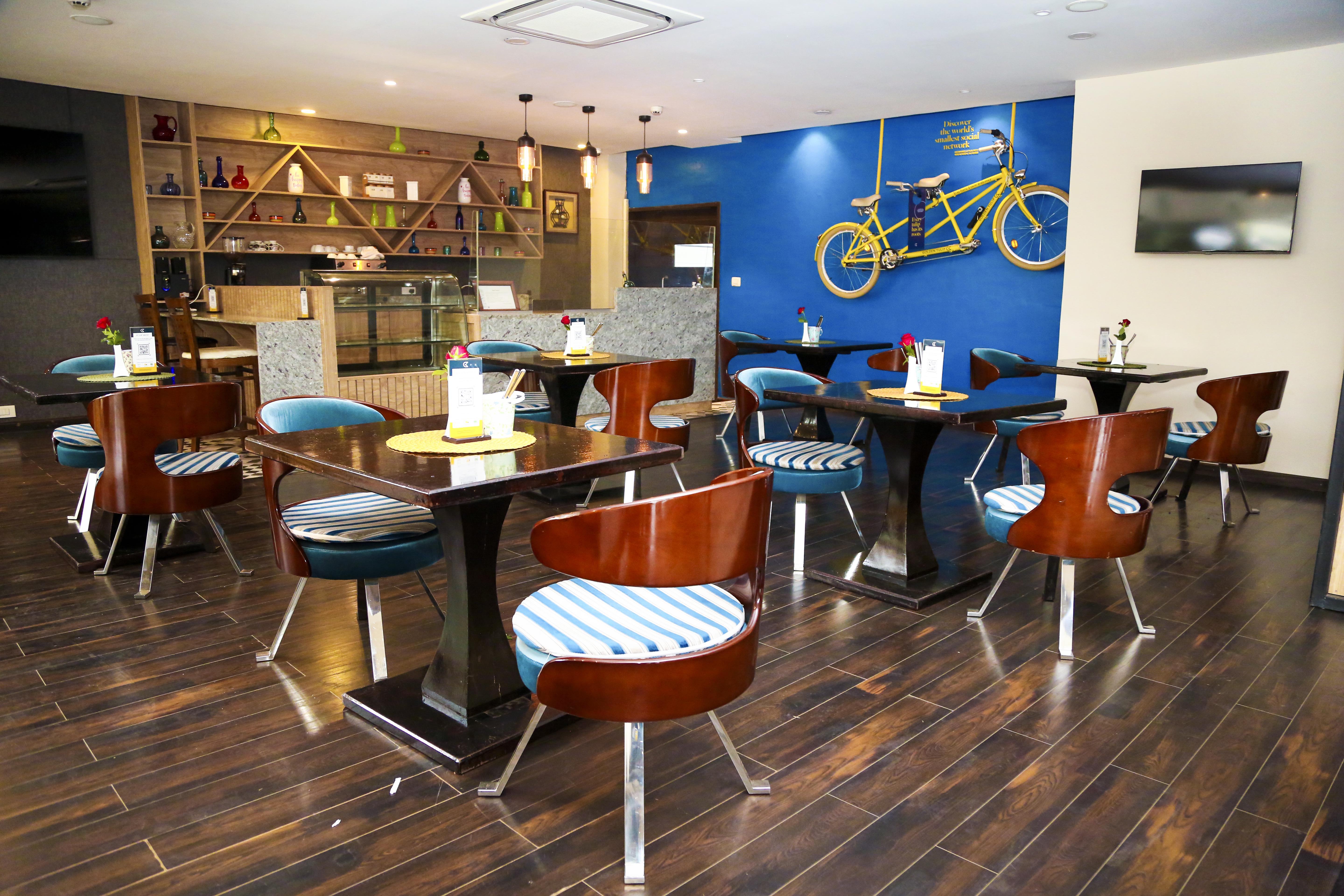 Отель Golden Tulip Westlands Найроби