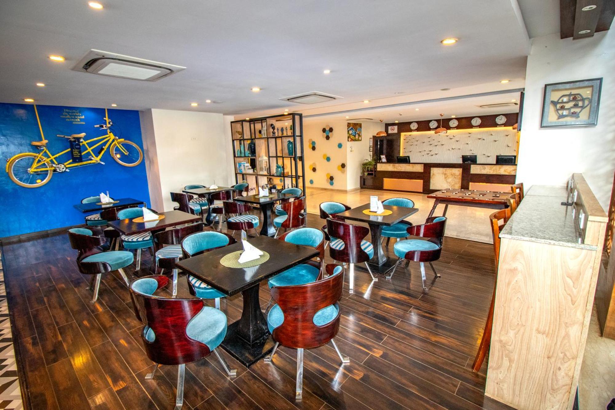Отель Golden Tulip Westlands Найроби